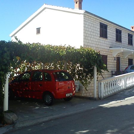 Apartments Laus زافالاتيكا المظهر الخارجي الصورة