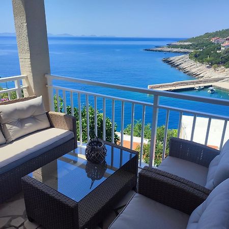Apartments Laus زافالاتيكا المظهر الخارجي الصورة