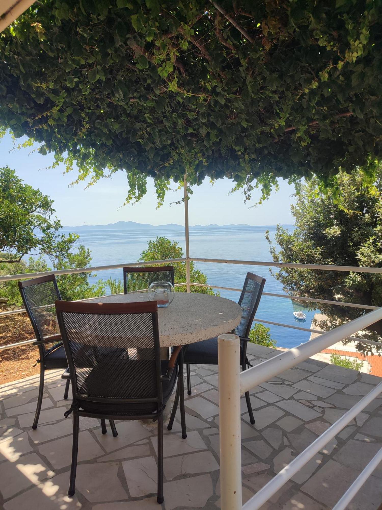 Apartments Laus زافالاتيكا المظهر الخارجي الصورة